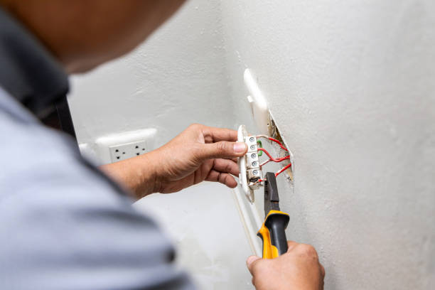 Best Electrical Outlet Repair  in Lake Mawk, OH